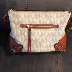 Michael Kors crossbody